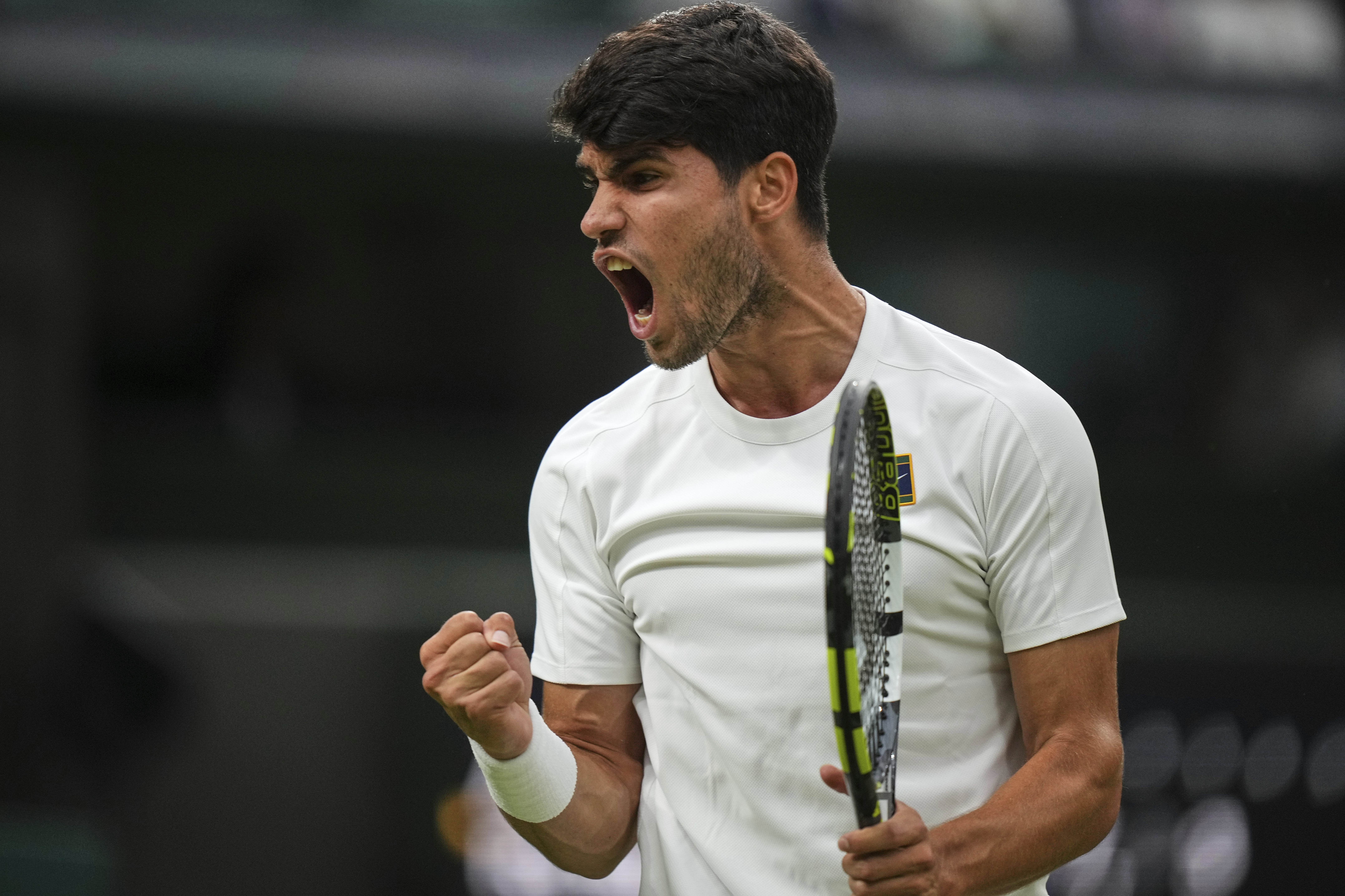 开云足球直播-ATP总决赛鏖战温网，阿尔卡拉斯扛起全队